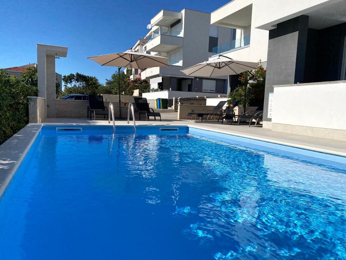 Fantasy Pool Villa 노바야 외부 사진